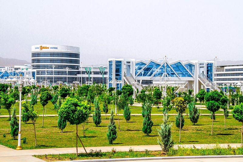 Arkadag şäheri parahatçylyk inženeriýasynyň aýdyň nusgasydyr