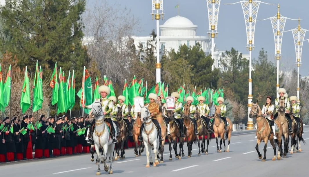 BEDEW BATLY «GALKYNYŞLY» ÝEŇİŞLER