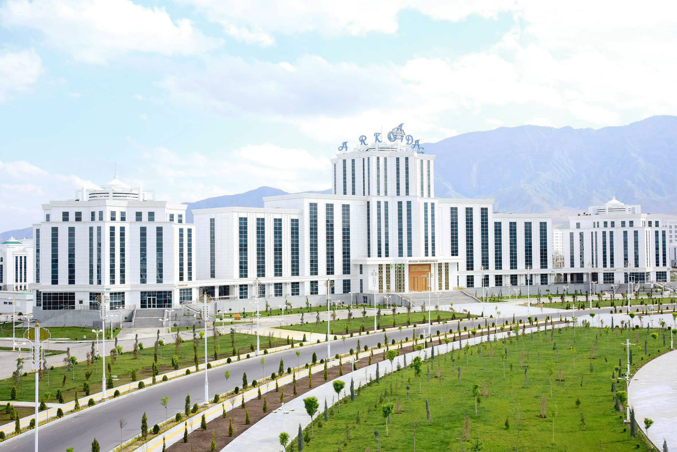 Arkadag şäheri bagtyň şäheri